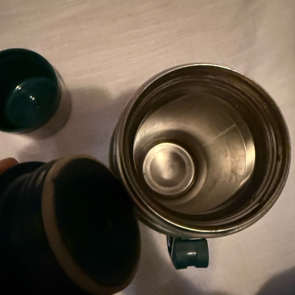 Stanley Classic Green Thermos with Metal Accents - Picture 4 of 4